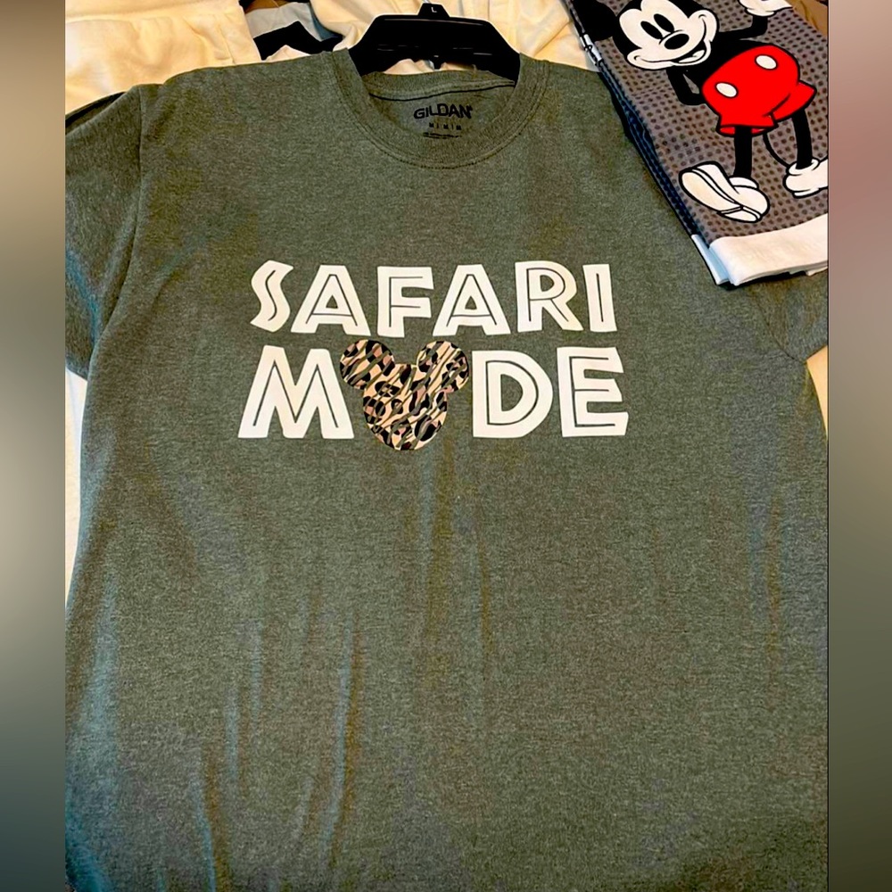 T shirt